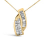 Collar con colgante doble curvo con diamantes talla princesa y baguette de 1 1/3 ct. p.t. en oro amarillo de 14K, foto 2