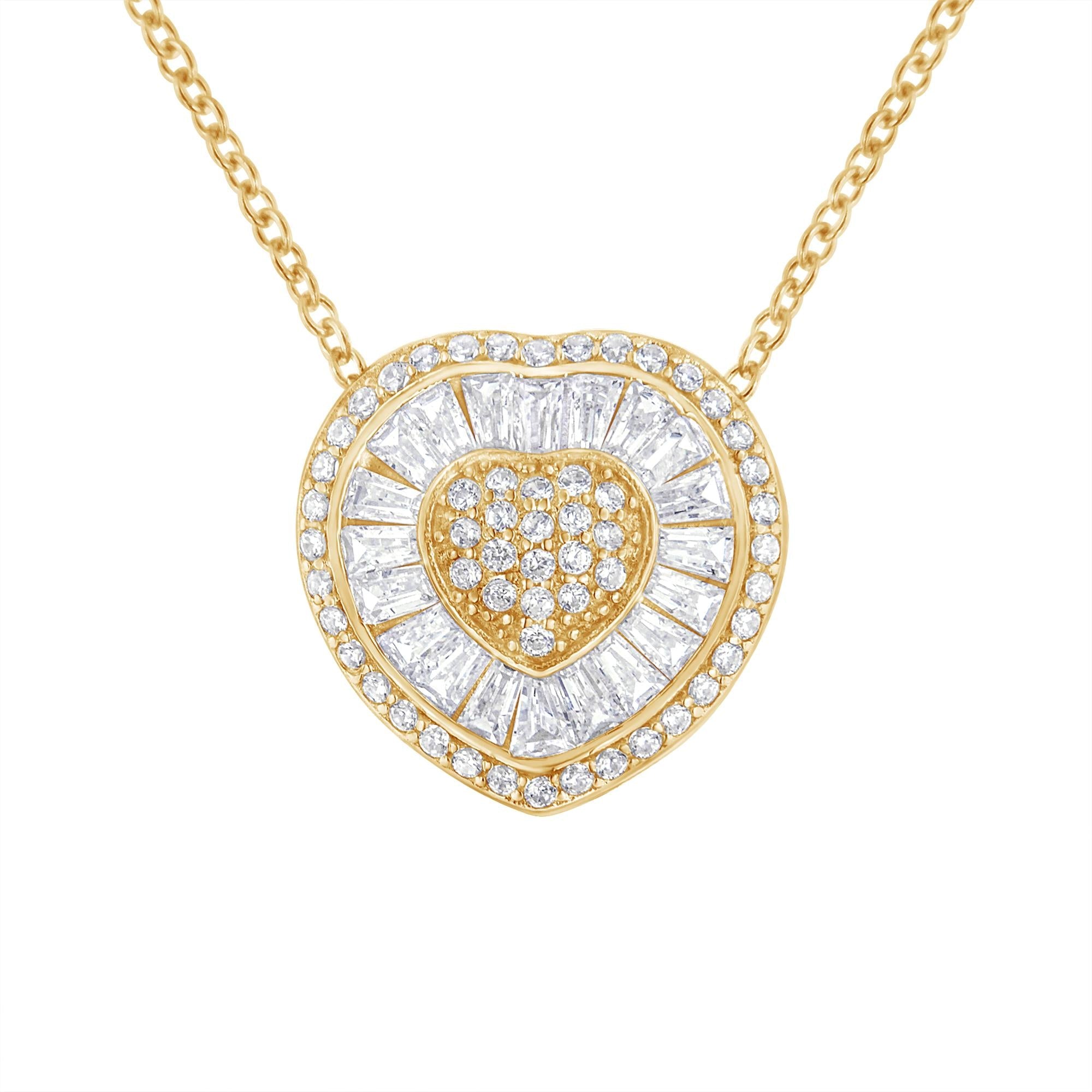 Collar con colgante de corazón con diamantes de 1/2 ct. p.t. en oro amarillo de 10K, foto 1