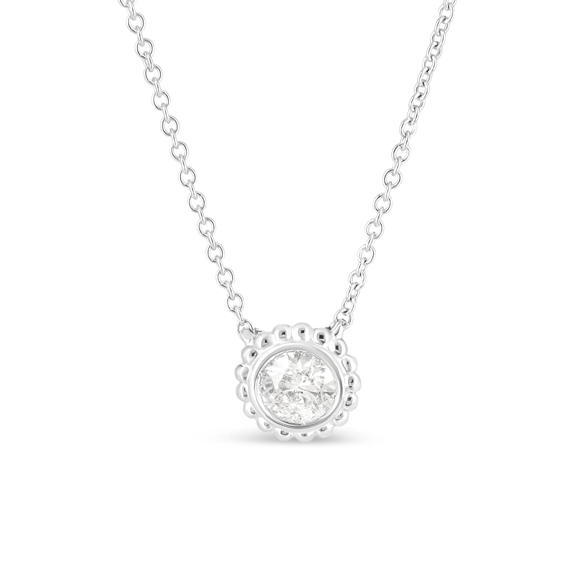 Collar con colgante de bisel con acabado de girasol y diamantes redondos de 1/2 ct. p.t. en oro blanco de 10K, foto 1