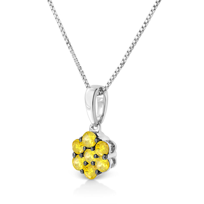 Collar con colgante de racimo floral de garras con diamantes tratados para color en plata de ley, foto 16