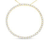 Collar con colgante de aro circular con diamantes de 4 ct. p.t. en plata de ley bañada en oro amarillo de 10K