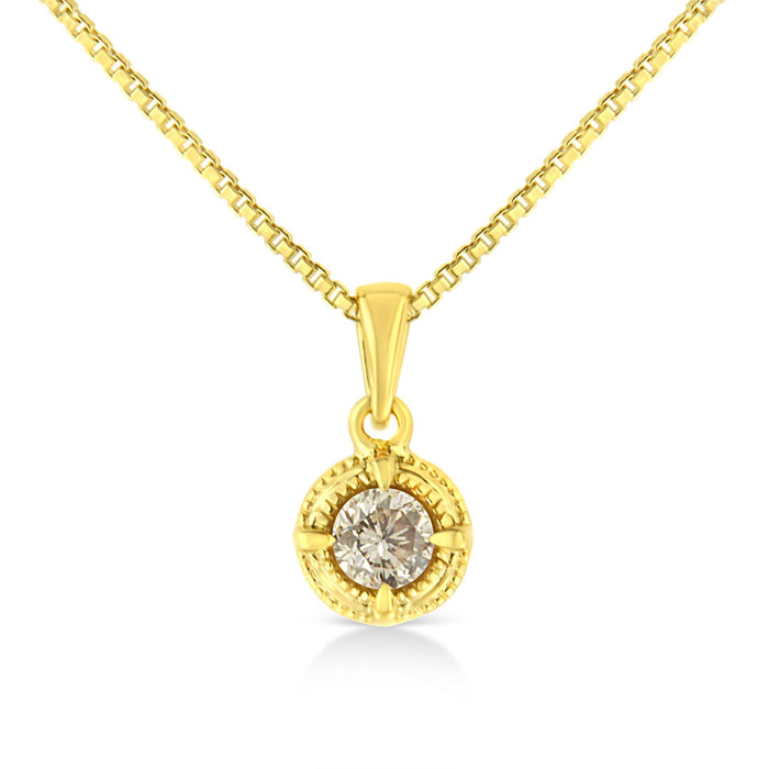 Collar con colgante solitario milgrain con diamante de talla brillante en plata de ley bañada en oro amarillo de 14K, foto 4