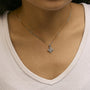 Collar con colgante geométrico con diamantes talla princesa de 3/8 ct. p.t. en oro amarillo de 10K, foto 3