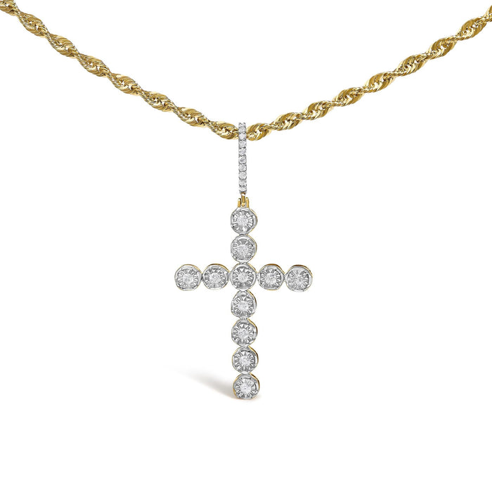Collar con colgante de cruz de círculos Miracle-Set para hombre con diamantes de 5/8 ct. p.t. en oro amarillo de 10K, foto 1