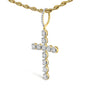 Collar con colgante de cruz de círculos Miracle-Set para hombre con diamantes de 5/8 ct. p.t. en oro amarillo de 10K, foto 4