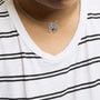 Collar con colgante de perro pug con detalle de diamante en plata de ley, foto 3