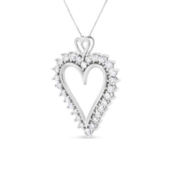 Collar con colgante de corazón calado delineado con diamantes redondos de 1 3/4 ct. p.t. en plata de ley, foto 2