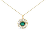Collar de rayos de sol con esmeralda cultivada en laboratorio y diamantes en plata de ley bañada en oro amarillo de 14K