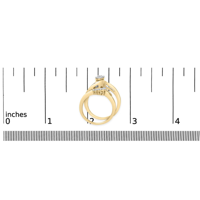 Conjunto nupcial de espiral con racimo de diamantes de 1/2 ct. p.t. en plata de ley bañada en oro amarillo de 14K, foto 7