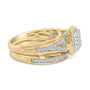 Conjunto nupcial de racimo cuadrado con diamantes de 1/2 ct. p.t. en plata de ley bañada en oro amarillo de 14K, foto 2