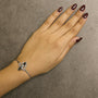 Pulsera bolo ajustable lariat de flor de lis con ónix negro talla marquesa y detalle de diamante en plata de ley, foto 3