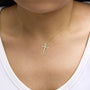 Collar con colgante de cruz infinito con detalle de diamante en vermeil de oro, foto 3