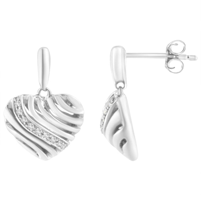 Aretes abombados de corazón con detalle de diamante en plata de ley, foto 2