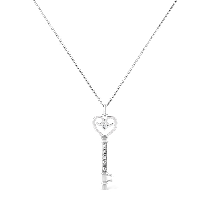 Collar con colgante de llave, corazón y candado con detalle de diamante pavé y de bisel en plata de ley, foto 2