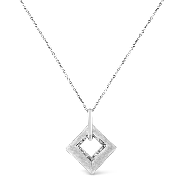 Collar con colgante en forma de cometa con detalle de diamante pavé en plata de ley, foto 2