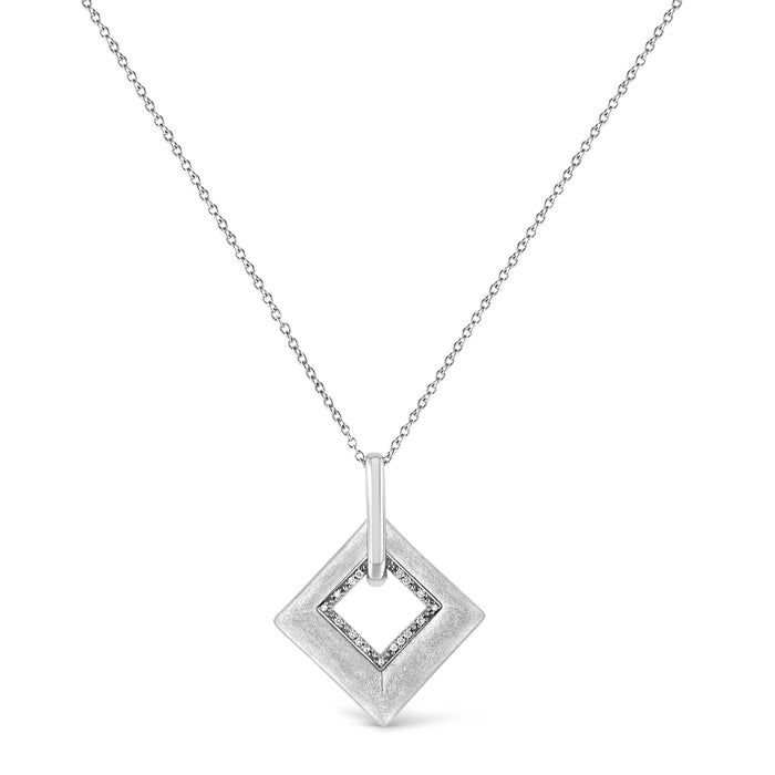 Collar con colgante en forma de cometa con detalle de diamante pavé en plata de ley, foto 2