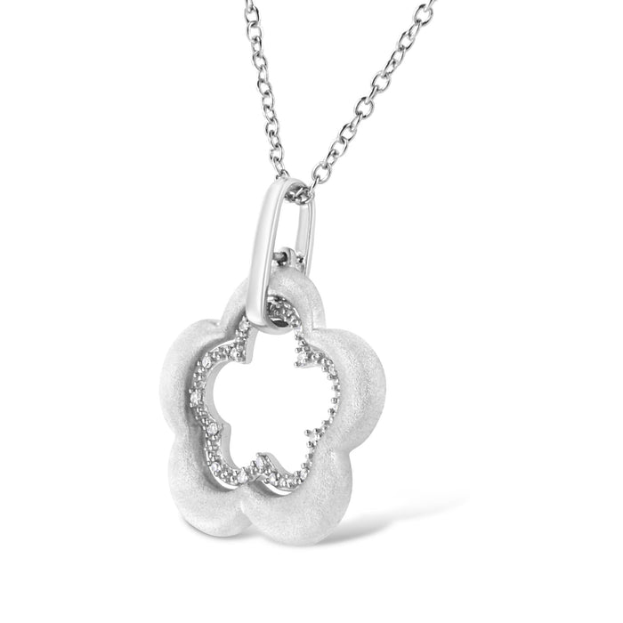 Collar con colgante de doble flor con acabado mate y satinado con detalle de diamante en plata de ley, foto 4