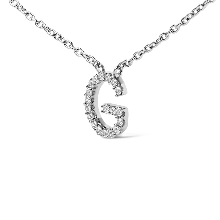 Collar con colgante de inicial A-Z en bloque con detalle de diamante en oro blanco de 10K