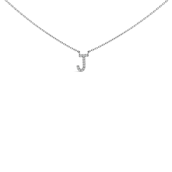 Collar con colgante de inicial A-Z en bloque con detalle de diamante en oro blanco de 10K, foto 17