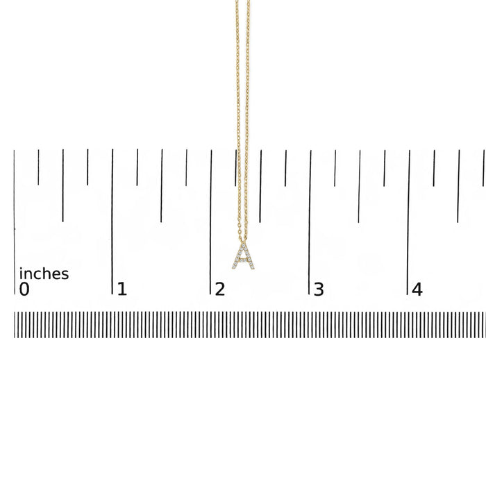 Collar con colgante de inicial A-Z en letra de molde con detalle de diamante en oro amarillo de 10K