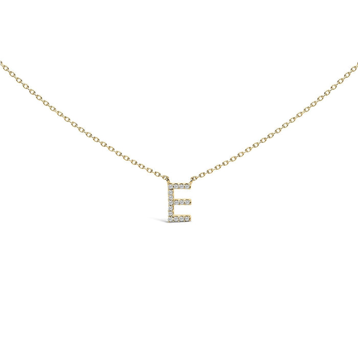 Collar con colgante de inicial A-Z en letra de molde con detalle de diamante en oro amarillo de 10K, foto 22