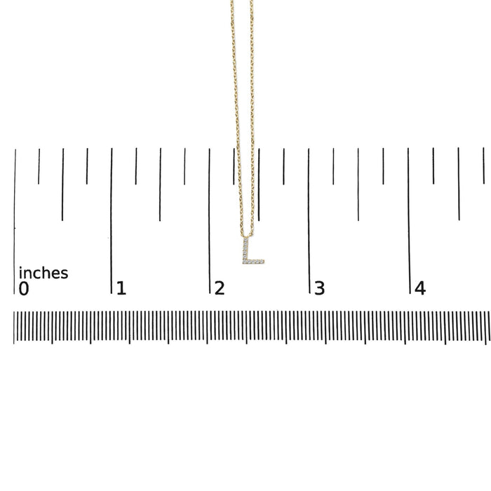 Collar con colgante de inicial A-Z en letra de molde con detalle de diamante en oro amarillo de 10K