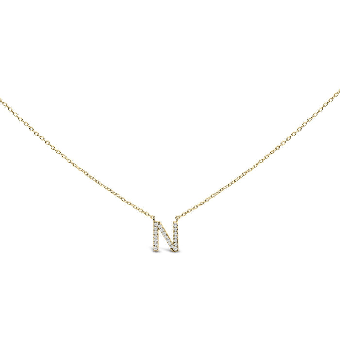 Collar con colgante de inicial A-Z en letra de molde con detalle de diamante en oro amarillo de 10K, foto 13
