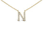 Collar con colgante de inicial A-Z en letra de molde con detalle de diamante en oro amarillo de 10K, foto 39