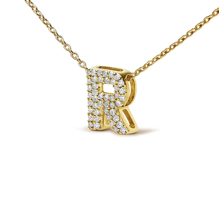 Collar con colgante de inicial A-Z estilo burbuja con detalle de diamante en oro amarillo de 10K