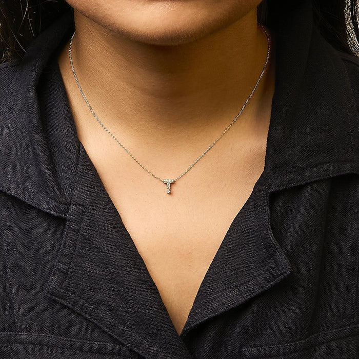 Collar con colgante de inicial A-Z estilo burbuja con detalle de diamante en oro amarillo de 10K, foto 60