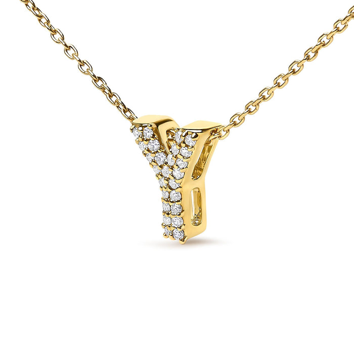 Collar con colgante de inicial A-Z estilo burbuja con detalle de diamante en oro amarillo de 10K