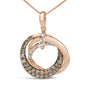 Collar con colgante de aros entrelazados con diamantes blancos y marrones tratados de 3/4 ct. p.t. en oro rosa de 14K, foto 2