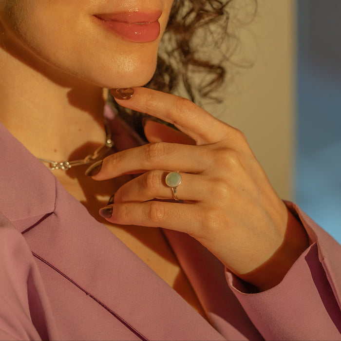 Léonie Mother of Pearl Ring, photo 5