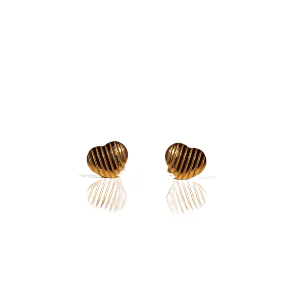 Ribbed Heart Stud Earrings, photo 1