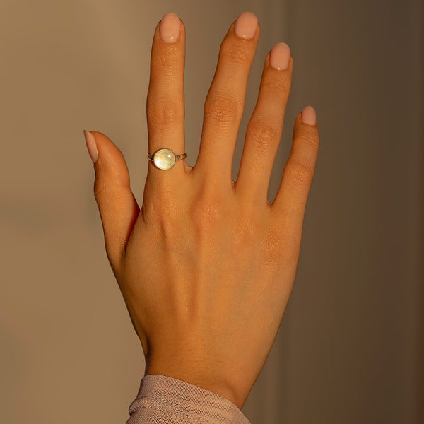 Léonie Mother of Pearl Ring, photo 2
