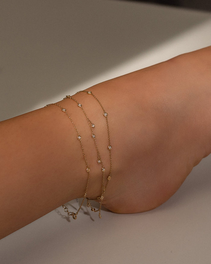 14K Gold Bezel Diamond Station Anklet, photo 2