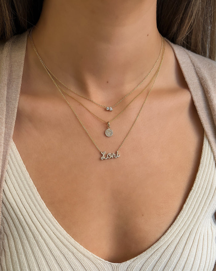 Dije de disco pequeño de diamantes en pavé en oro de 14K, foto 6