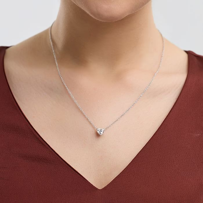 Dije con diamante en forma de corazón cultivado en laboratorio de 2.00 CTW en oro de 14K, foto 6