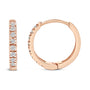 Aretes de aro Huggie con diamantes de 1/5 ct. p.t. en oro de 14K, foto 12