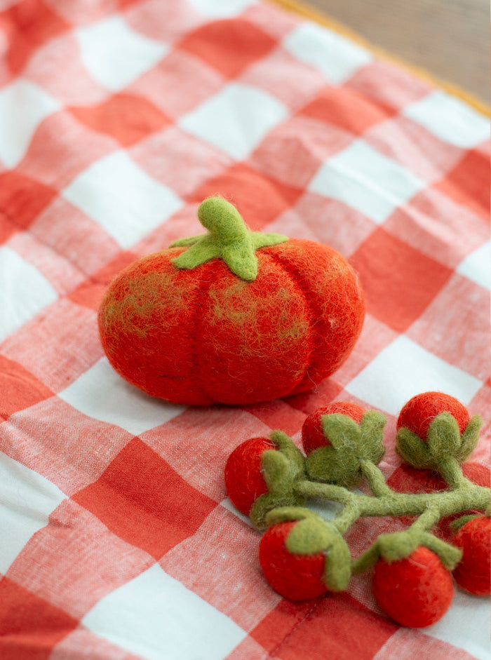 Heirloom Tomato Wool Dog and Cat Toy, photo 3