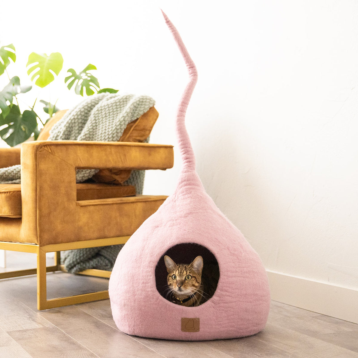 Felted Wool Cat Cave with Tail, Valentine Pink