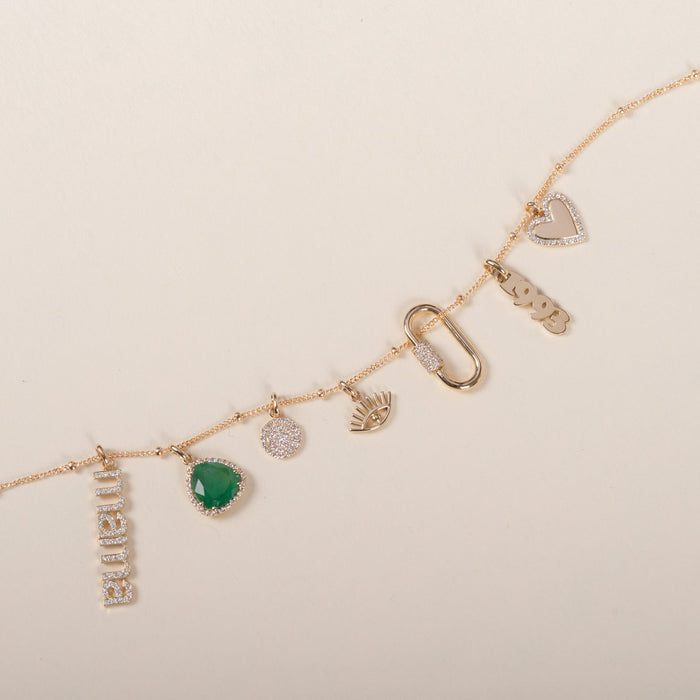 Dije de disco pequeño de diamantes en pavé en oro de 14K, foto 5