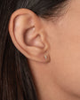 Aretes de botón de diamante de tres garras en oro de 14K, foto 3