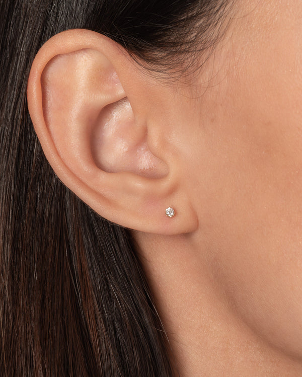 14K Gold 3 Prong Diamond Stud Earrings, photo 2