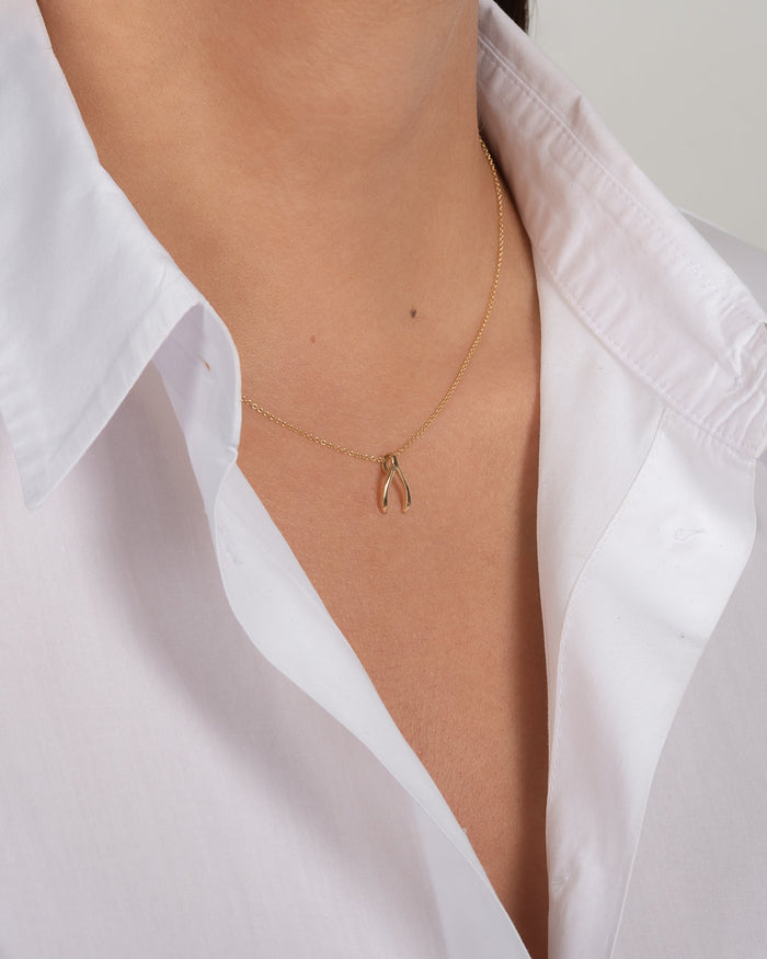 Dije de hueso de la suerte mini en oro de 14K, foto 3