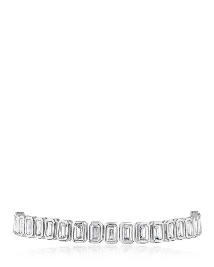 Pulsera tenis con zirconias cúbicas talla esmeralda en engaste de bisel en latón en tono dorado o bañado en rodio, foto 2