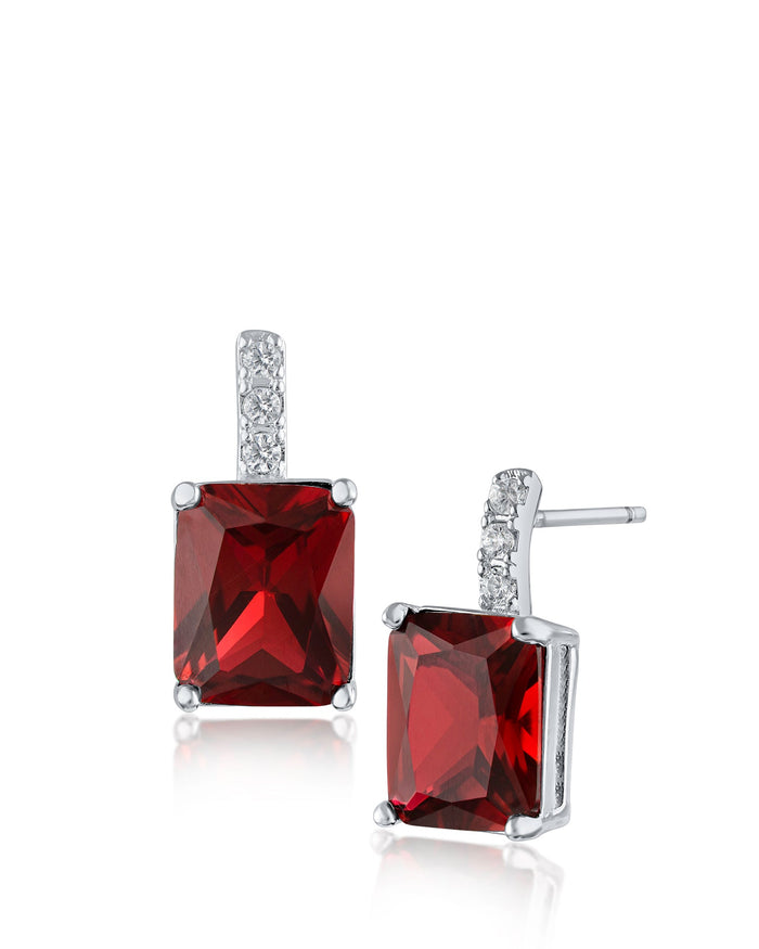 Aretes colgantes con zirconias cúbicas rojas talla esmeralda y pavé en latón bañado en rodio, foto 1
