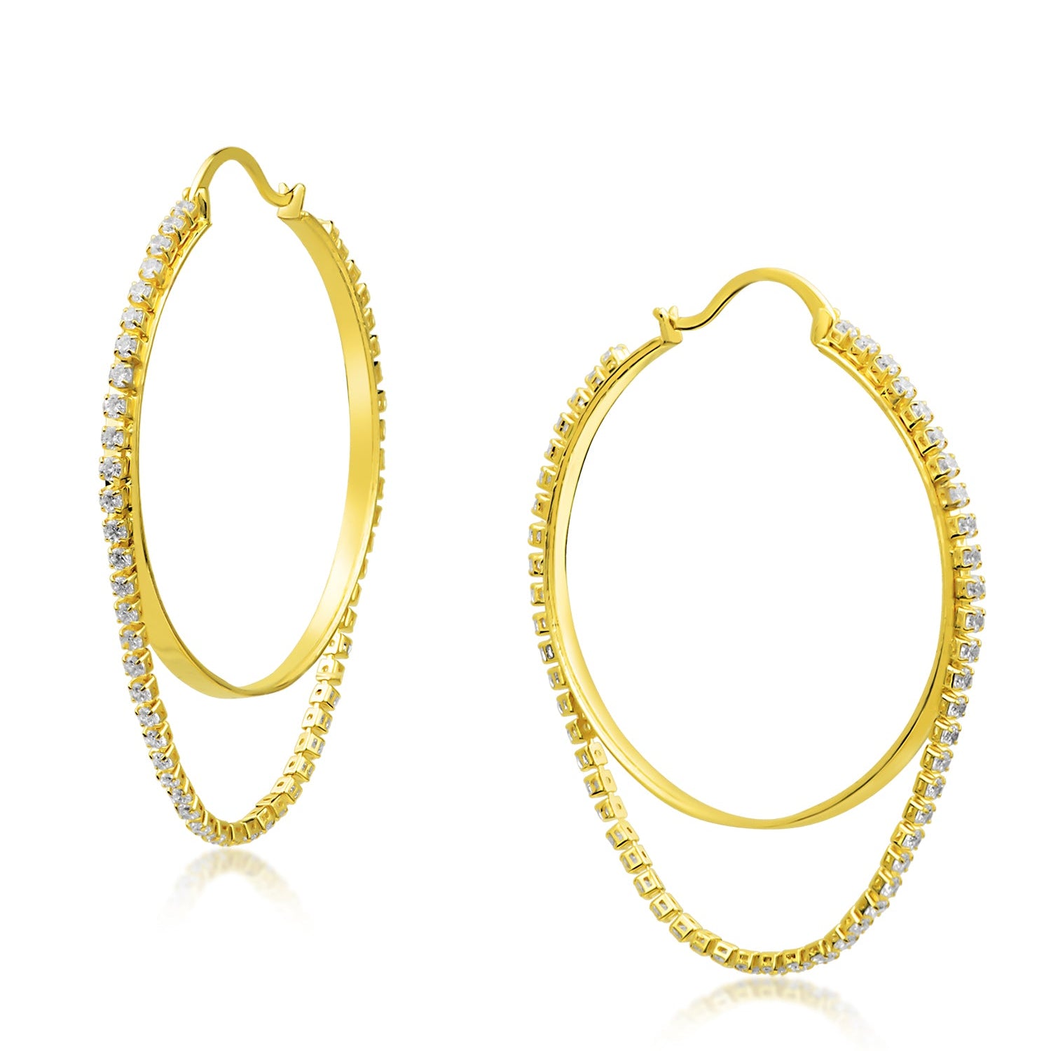 Aretes de aro drapeados con zirconias cúbicas redondas en latón bañado en oro de 18K, foto 1