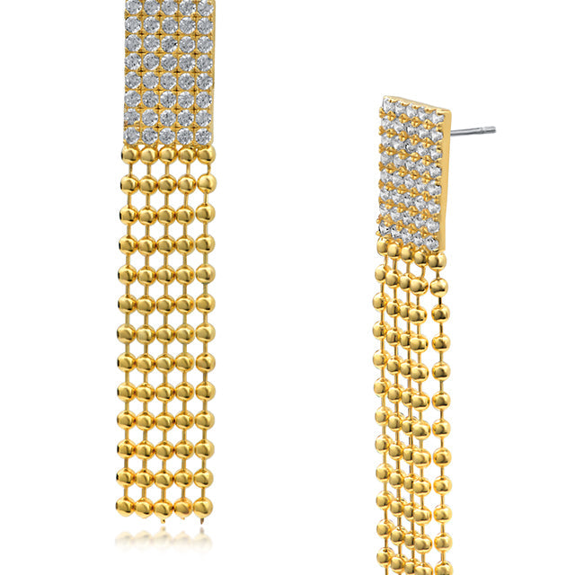 Aretes con flecos de cadena de bolitas y zirconias cúbicas en engaste pavé en latón bañado en oro de 14K, foto 1