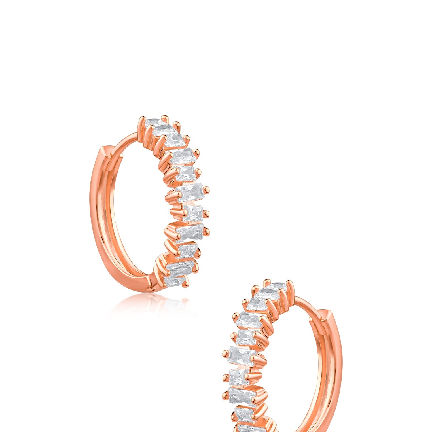 Aretes de aro con zirconias cúbicas baguette en latón bañado en rodio o en oro rosa, foto 2